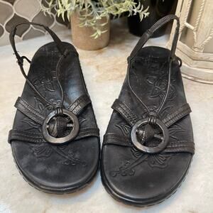 Born black leather Sandals Sz 10